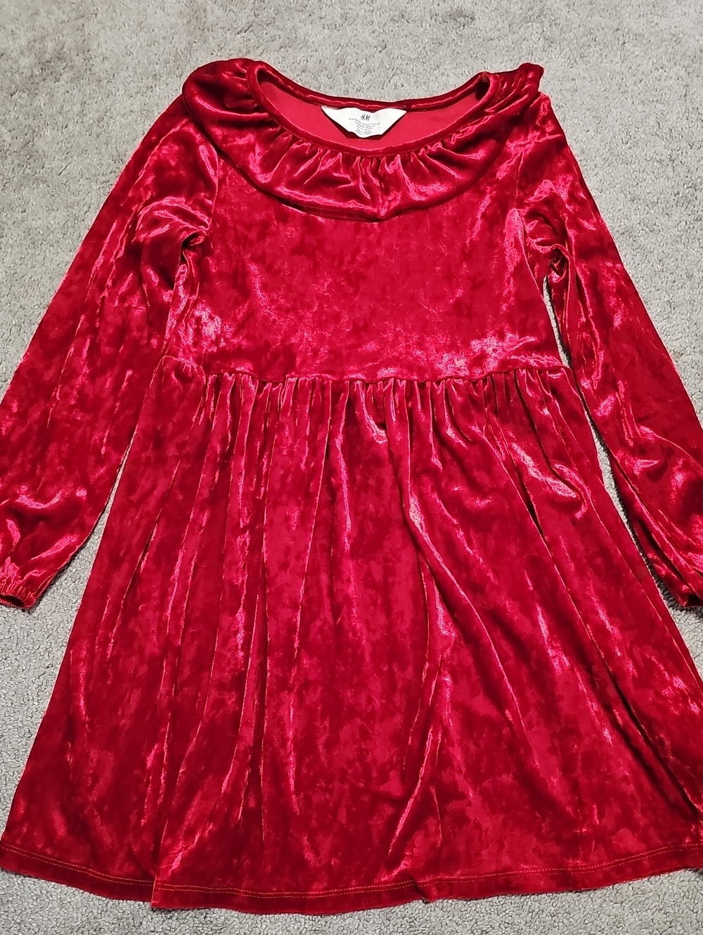 H&M Girls Long-Sleeved Red Velvety Dress Size 6X/7